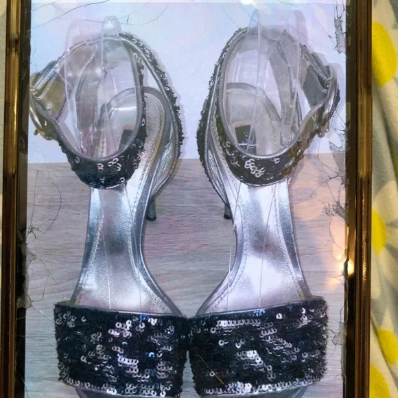 Dolce & Gabanna Black Stiletto Heels with Crystal Embellishments - Picture 4 of 10